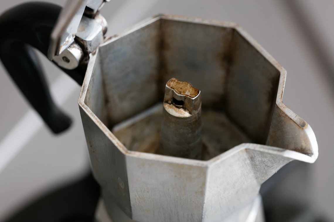 It's not necessary to clean the Moka pot to a shine